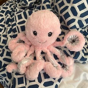 Precious octopus plush